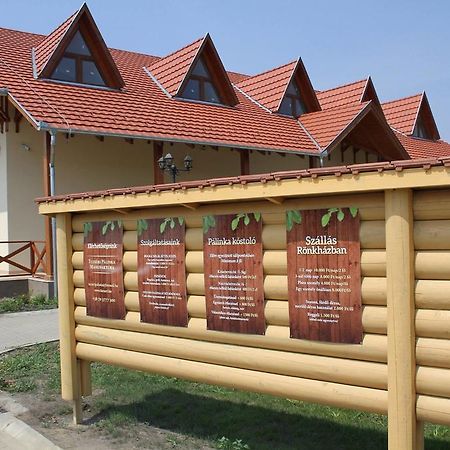 Tuzséri Pálinka Tanya Exterior foto